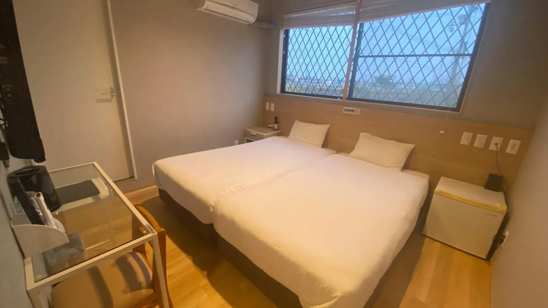 My Home Inn Sennan, Onosato Ozaki